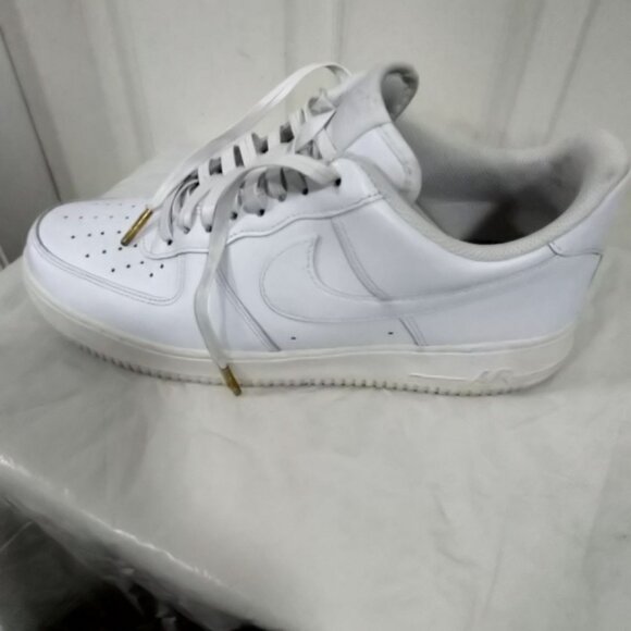 Nike Air Force 1 '07 White Classic Low CW2288-111 Sneakers Men's Size 10.5 - Picture 4 of 11